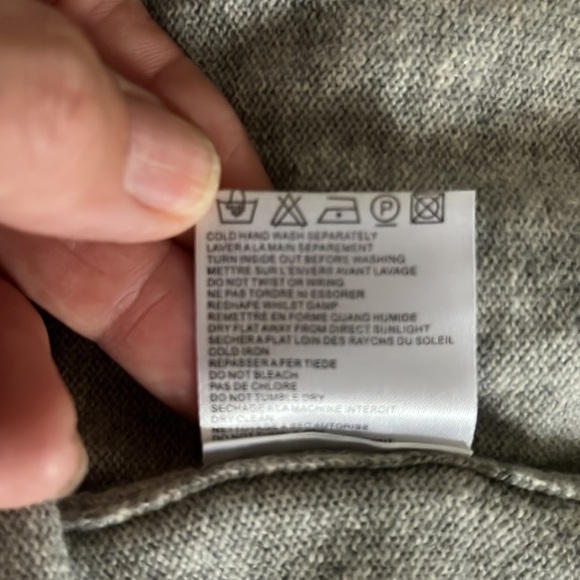 VGUC Tara Jarmon 100% cashmere sweater - Picture 8 of 8